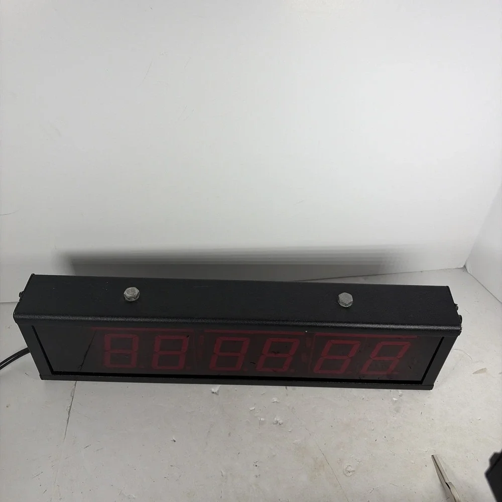 Electronic Displays Inc Industrial LED Clock Gym Timer‎ 16
